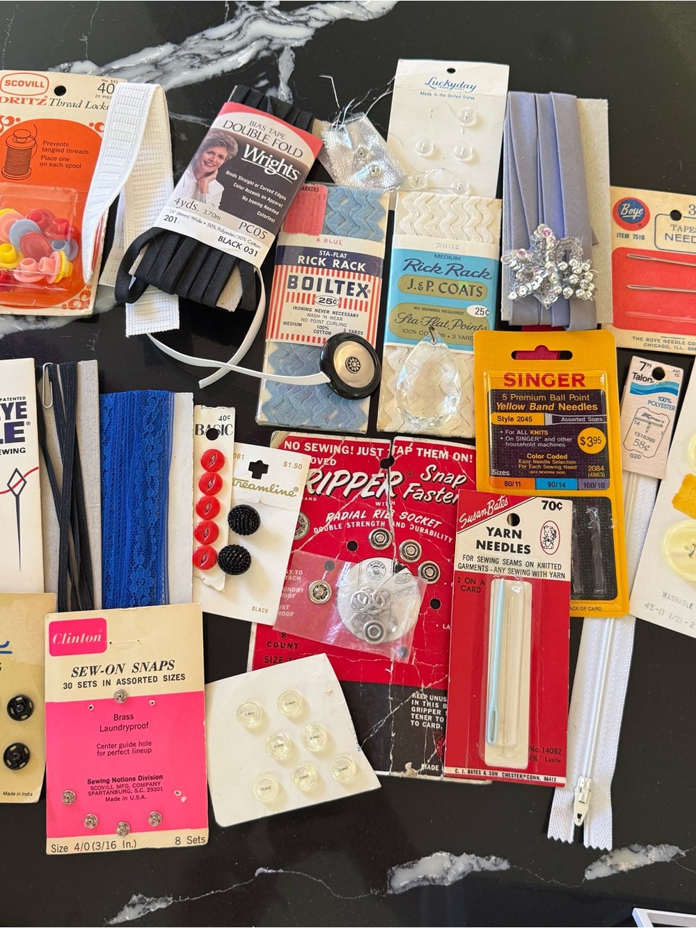 Assorted Sewing Notions Pack - Mixed Colors - Unbranded/Various Brands